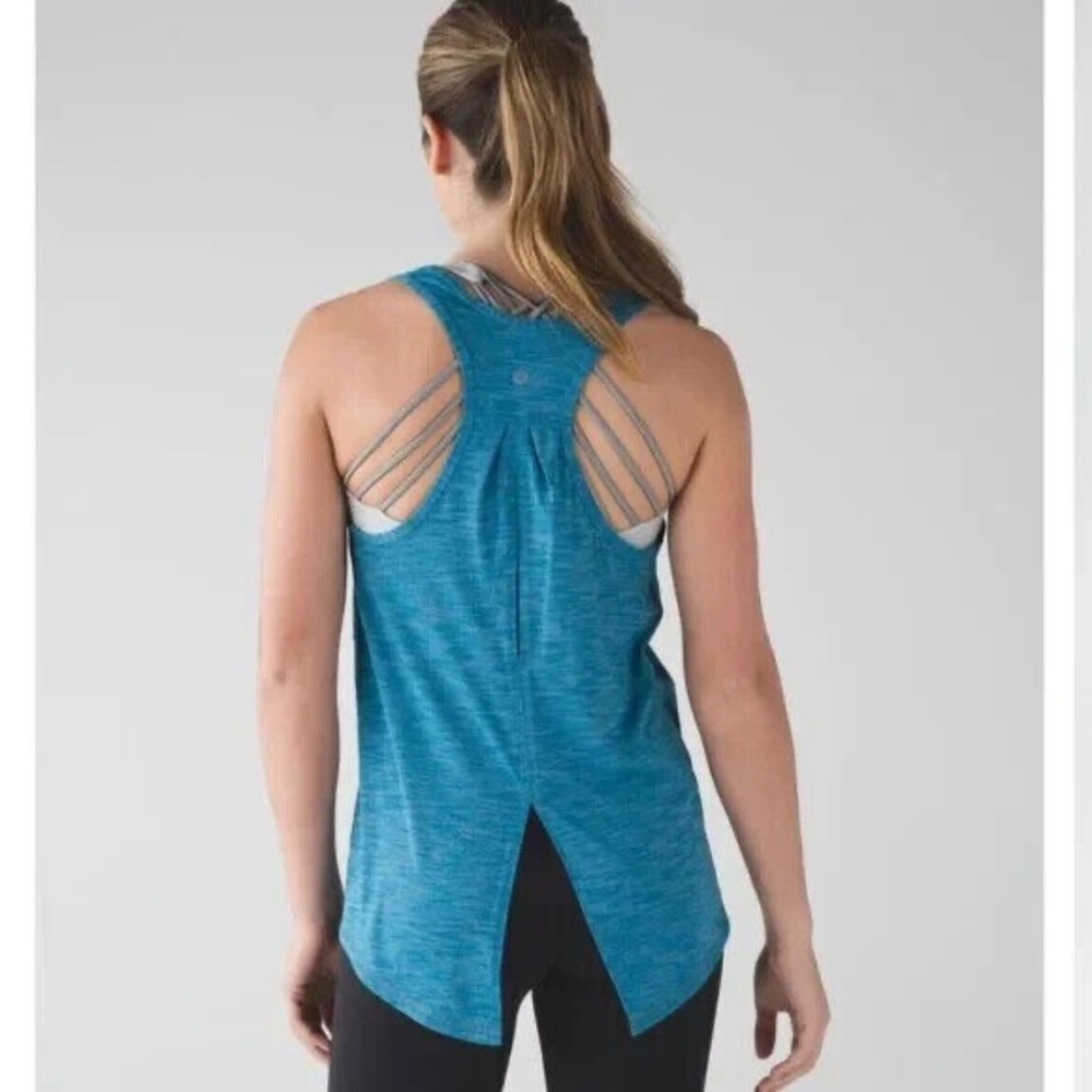 Lululemon Salute the Sun Tank - Blue